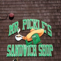 Review Mr. Pickle's Sandwich Shop