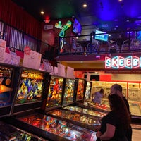 7/29/2022 tarihinde Wes M.ziyaretçi tarafından Silverball Retro Arcade | Delray Beach, FL'de çekilen fotoğraf