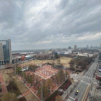 Foto diambil di SkyView Atlanta oleh Manuel B. pada 3/3/2023