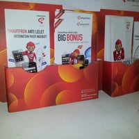 Photo taken at Gallery Smartfren by Yudhi S. on 11/7/2012