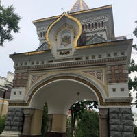 Photo taken at Триумфальная арка by Юлия В. on 8/26/2021
