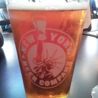 Das Foto wurde bei The New York Beer Company von Dragan V. am 10/21/2012 aufgenommen