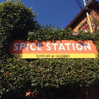 6/9/2015 tarihinde Katie S.ziyaretçi tarafından Spice Station'de çekilen fotoğraf