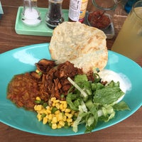8/27/2017に😎 Mariann F.がConvida Californian Mexican Foodで撮った写真