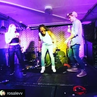 Photo taken at Notting Hill Arts Club by Rudebone on 10/28/2016