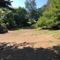 Photo taken at Fort Tryon Park Dog Run by Alan S. on 9/7/2019
