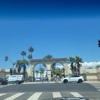 Photo taken at Paramount Pictures Melrose Gate by Darrell S. on 8/15/2023