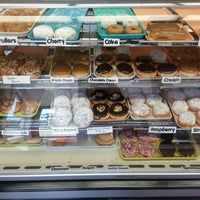 6/23/2013 tarihinde &amp;quot;Chef&amp;quot; D.ziyaretçi tarafından Spudnut Donuts'de çekilen fotoğraf