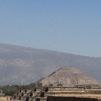 Photo taken at Zona Arqueológica de Teotihuacán by Patt C. on 2/11/2017