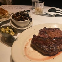 Photo taken at Morton&amp;#39;s The Steakhouse by lynnder on 9/25/2020
