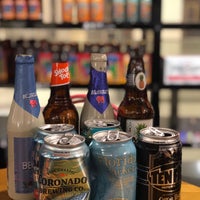 Foto tirada no(a) Thirsty The Beer Shop por lynnder em 2/19/2019