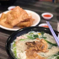 Photo taken at Poon Nah City Home Made Noodle by lynnder on 5/20/2018
