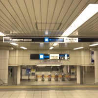 Photo taken at Nishi-Umeda Station (Y11) by ふな on 5/15/2018