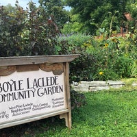 Photo taken at Boyle-Laclede Community Garden by Jamie on 9/15/2019
