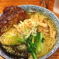 Photo taken at 麺屋 空海 日比谷シャンテ店 by Seiji K. on 10/5/2012