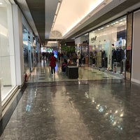 Foto tirada no(a) Shopping Center Penha por Dani A. em 6/26/2017