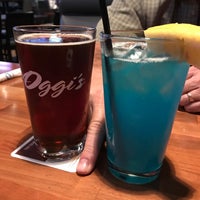 Photo taken at Oggi&amp;#39;s Sports | Brewhouse |Pizza by Robin P. on 7/13/2019