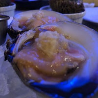 Photo taken at Parc Oasis Oyster Bar by Myhong C. on 2/23/2021