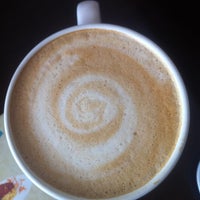 รูปภาพถ่ายที่ Bonhomia Café โดย Renee Alejandra H. เมื่อ 11/4/2012