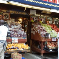 Garden Of Eden Marketplace Grocery Store In Upper West Side