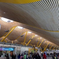 Photo taken at Adolfo Suárez Madrid-Barajas Airport (MAD) by beatto on 5/20/2013