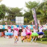 Photo taken at The Color Run Singapore by thalia k. on 8/18/2013