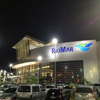 Foto tirada no(a) Shopping RioMar por Thiago H. em 3/24/2013