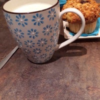 Foto diambil di Coffee &amp;amp; Muffin oleh David T pada 12/20/2013