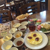 Photo taken at Gunaydin Restaurant by Bilal A. on 11/11/2015