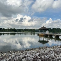 Photo taken at Lower Peirce Reservoir Fishing Ground by Chen Shang O. on 4/24/2023