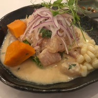 Das Foto wurde bei Aromas del Peru Restaurant von Tatiana. 🍸🍋☕️✈️ am 11/28/2022 aufgenommen