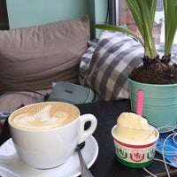 4/10/2016 tarihinde Daria K.ziyaretçi tarafından Double B Coffee &amp;amp; Tea'de çekilen fotoğraf