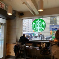 Photo taken at Starbucks by Yasser A. on 11/6/2018