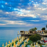 4/14/2024 tarihinde Merwaziyaretçi tarafından Blue Beach Club Yapraklı Koy Susanoğlu Balık Atakent'de çekilen fotoğraf