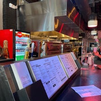 2/5/2022 tarihinde Chuck S.ziyaretçi tarafından Pizza Bar South Beach'de çekilen fotoğraf