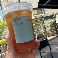 Photo taken at Starbucks by じんべい @. on 7/17/2023