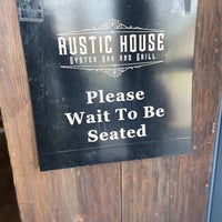 Снимок сделан в Rustic House Oyster Bar and Grill - San Carlos пользователем Rose P. 4/5/2023