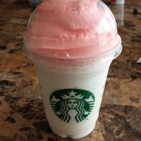 Photo taken at Starbucks by The Foodie W. on 3/29/2015