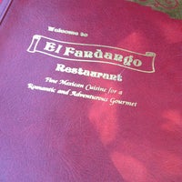 Foto tirada no(a) El Fandango Restaurant por SeksiTyn V. em 2/16/2013