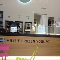 Photo taken at Kurt - Pure Frozen Yogurt by Mika V. on 4/4/2013