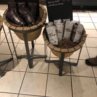 Photo taken at Starbucks by Dominique on 4/14/2018