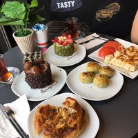 Photo taken at Namlı Cafe Fırın by Gülmisal K. on 10/13/2016