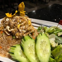 Photo taken at Signature Thai Cuisine by Winnie R. on 1/7/2023