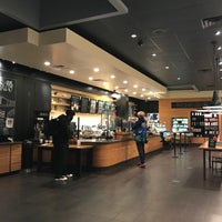 Photo taken at Starbucks by Winnie R. on 10/30/2020