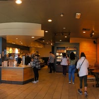 Photo taken at Starbucks by Winnie R. on 2/19/2022