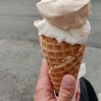 7/3/2022 tarihinde Trev ✌.ziyaretçi tarafından Curbside Creamery'de çekilen fotoğraf