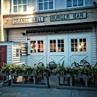 Foto tirada no(a) Grange Hall Burger Bar por Jermain T. em 5/25/2013
