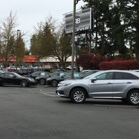 Photo taken at Acura of Bellevue by @AnnieOnline on 4/29/2017
