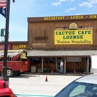 Foto scattata a Cactus Cafe &amp;amp; Lounge da Cactus Cafe &amp;amp; Lounge il 8/5/2016