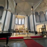 Photo taken at St.-Thomas-Kirche by Mary N. on 4/16/2023
